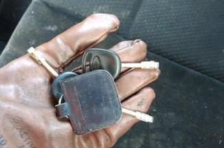 Moteur essuie glace arriere FORD MONDEO 2