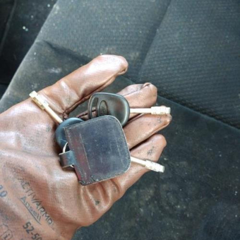 Moteur essuie glace arriere FORD MONDEO 2 Photo n°11