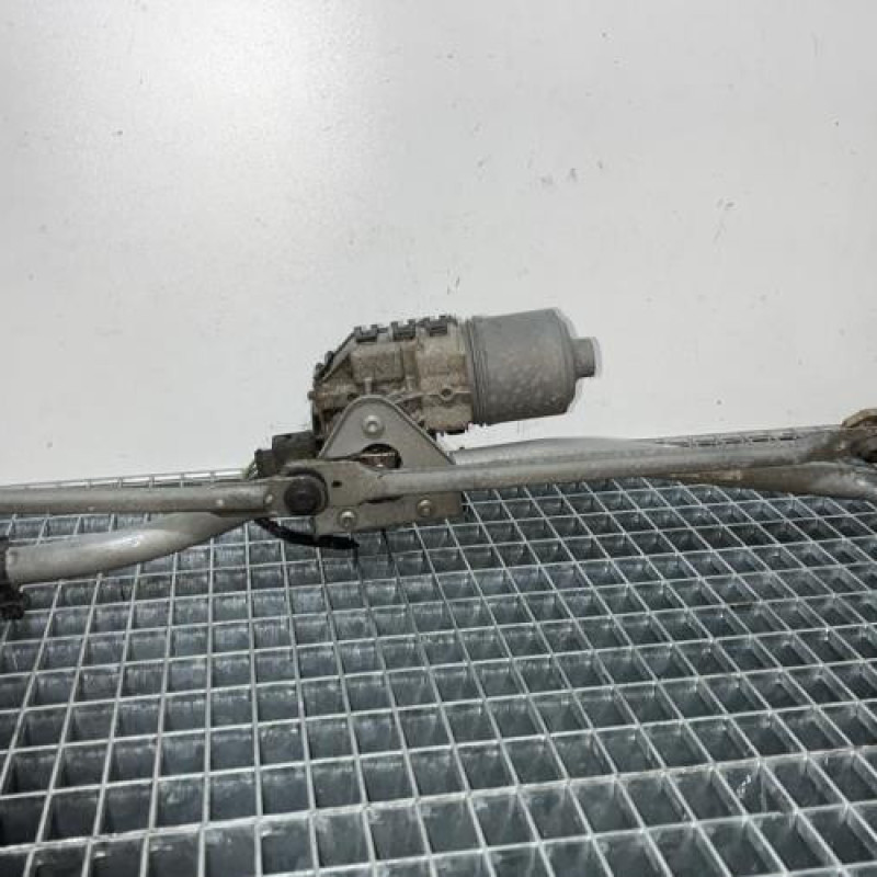 Moteur essuie glace avant AUDI A4 2 Photo n°1