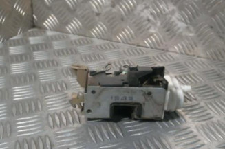 Serrure avant droit AUDI A4 1