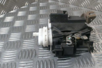 Serrure avant droit AUDI A4 1
