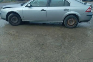 Retroviseur droit FORD MONDEO 2