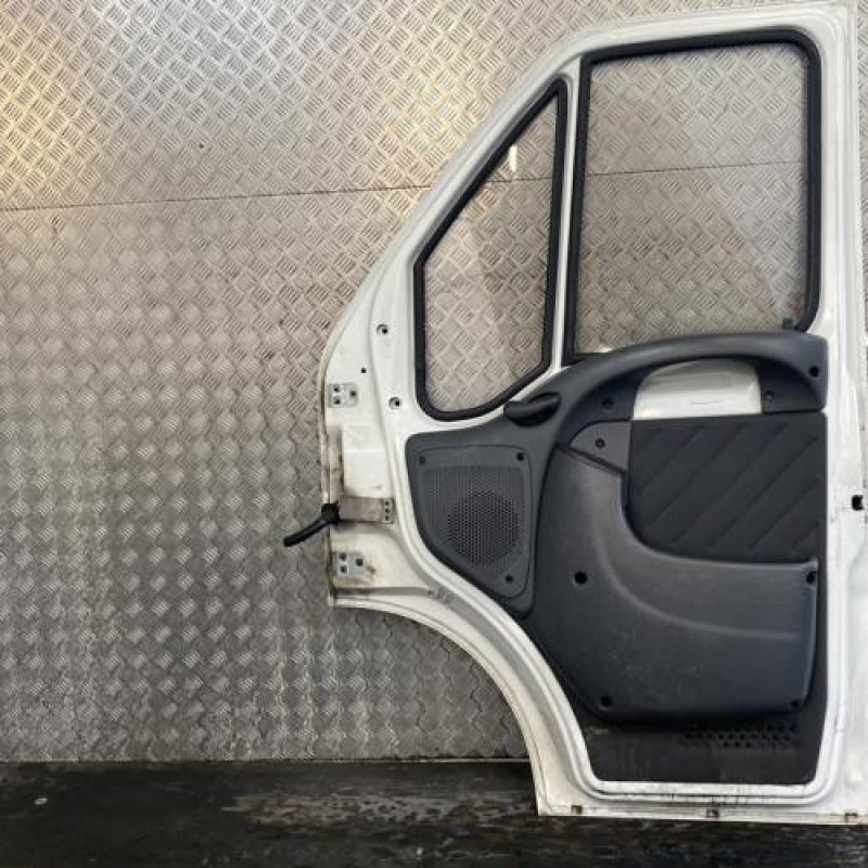 Porte avant droit CITROEN JUMPER 2 Photo n°4