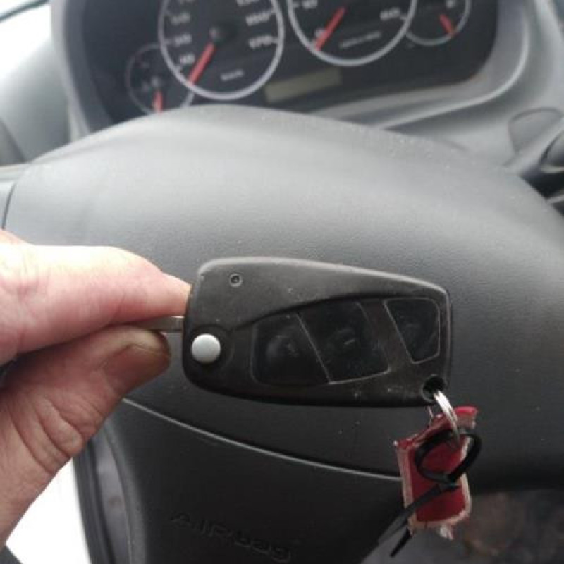 Pretensionneur de ceinture avant droit CITROEN JUMPER 2 Photo n°13