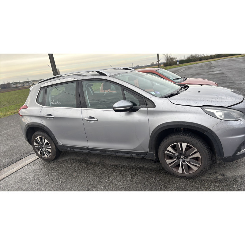 PEUGEOT 2008 1 PHASE 1 1.2 PURETECH - 12V TURBO Photo n°13