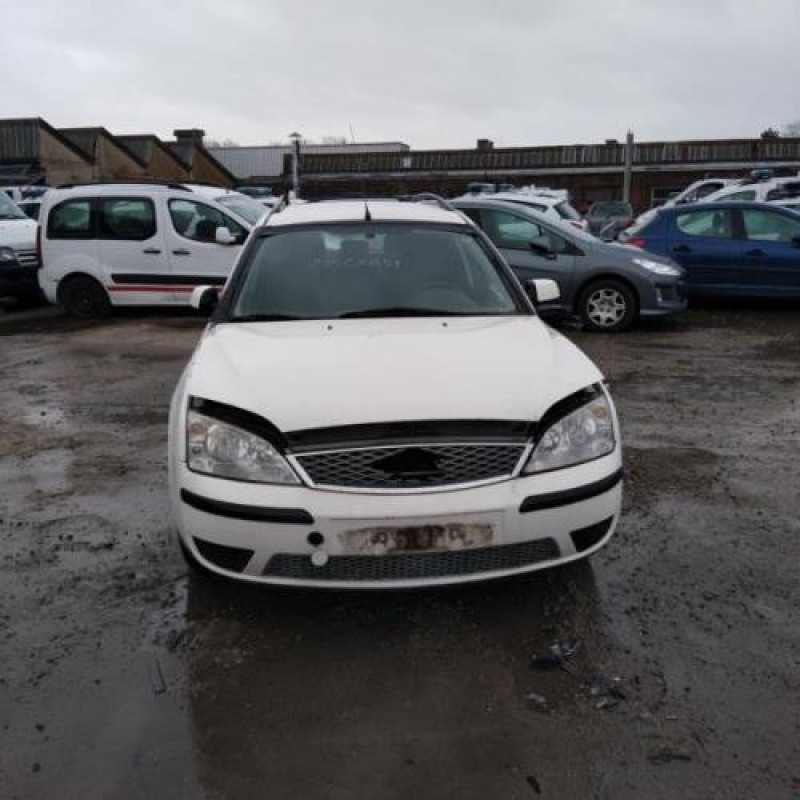 Feu arriere principal gauche (feux) FORD MONDEO 2 Photo n°8