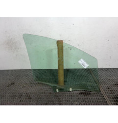 Vitre avant gauche PEUGEOT 207