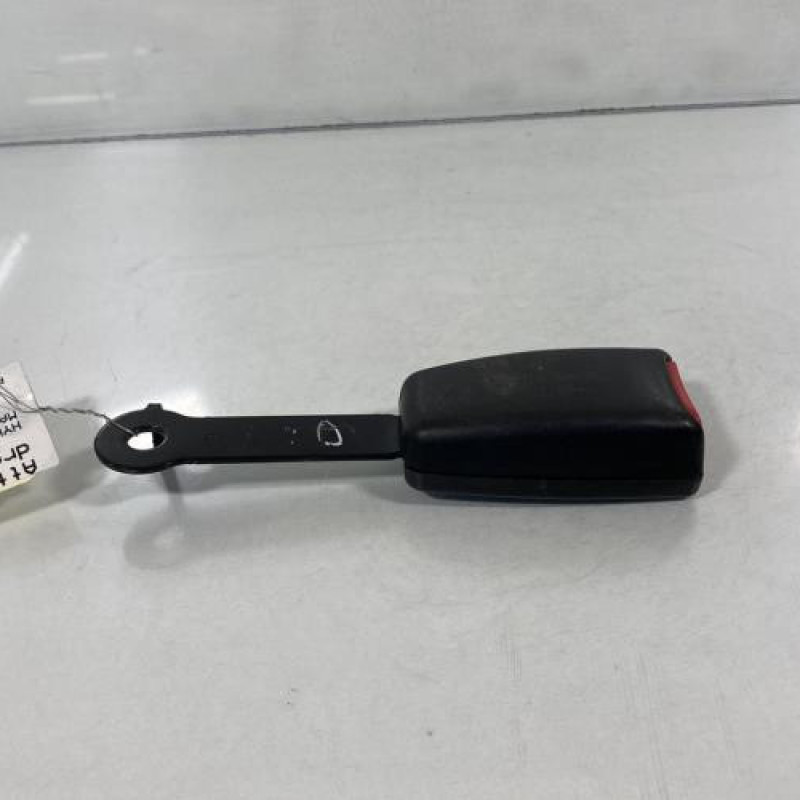 Attache ceinture avant droit HYUNDAI MATRIX Photo n°3