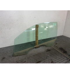 Vitre avant gauche FORD FIESTA 5