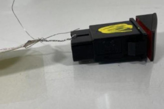 Bouton de warning HYUNDAI MATRIX