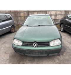 Vitre avant droit VOLKSWAGEN GOLF 4