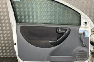 Porte avant gauche OPEL CORSA C