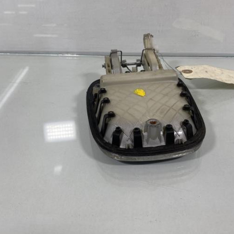 Bouton de coffre HYUNDAI I 10 1 Photo n°2