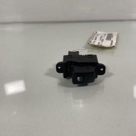 Interrupteur de leve vitre avant droit HYUNDAI I 10 1 Photo n°1