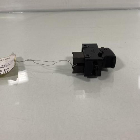 Interrupteur de leve vitre avant droit HYUNDAI I 10 1