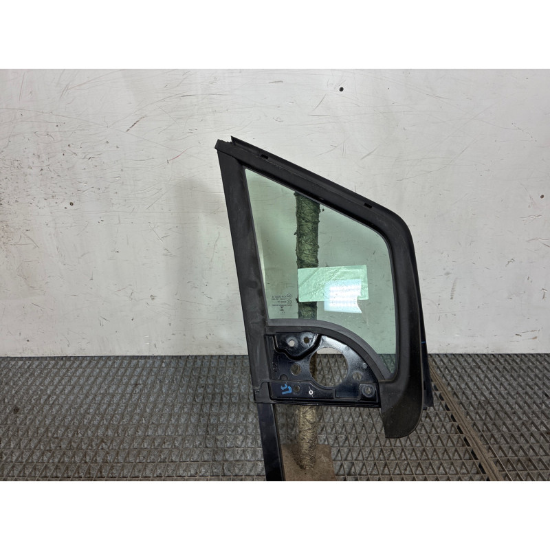 Custode avant gauche (porte) TOYOTA PROACE 3 CITY Photo n°1