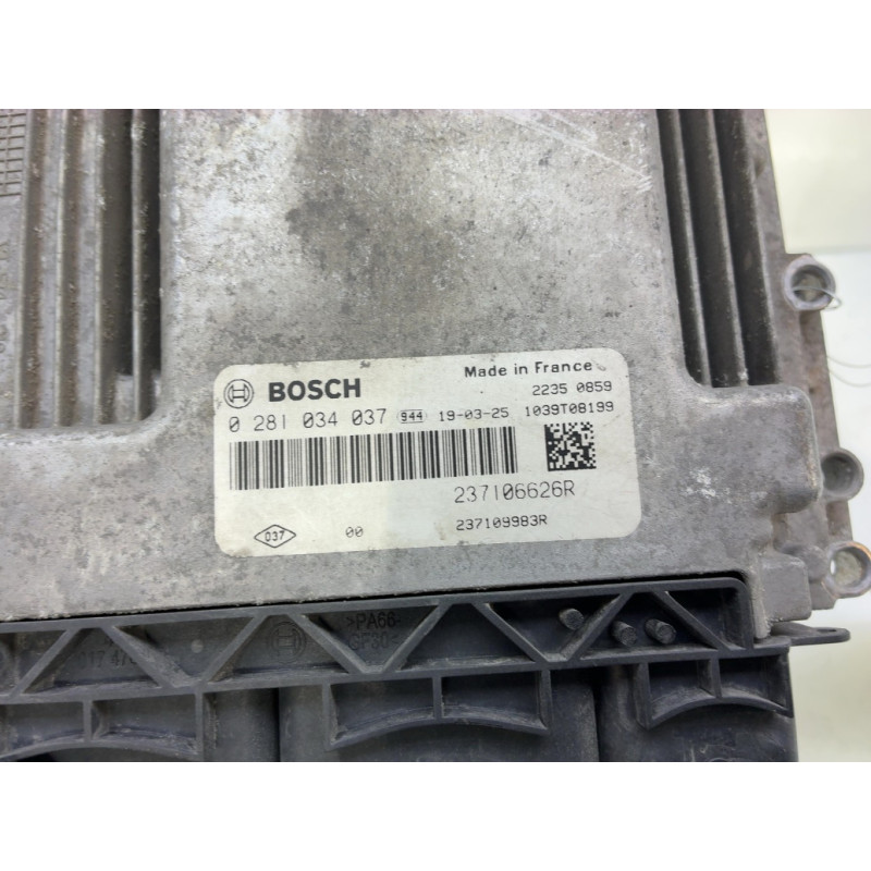 Calculateur moteur RENAULT TRAFIC 3 COURT Photo n°3