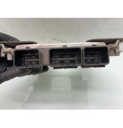 Calculateur moteur PEUGEOT 307