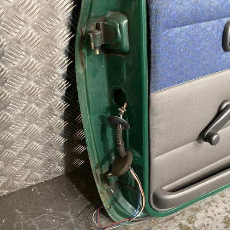 Porte avant droit FIAT PUNTO 1 Photo n°4