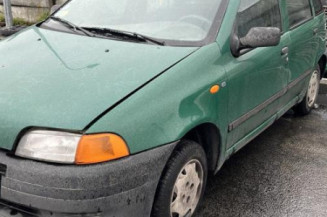 Porte avant droit FIAT PUNTO 1
