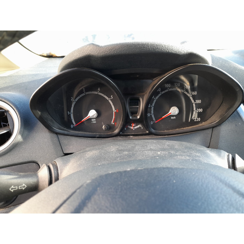 Poignee porte avant gauche FORD FIESTA 6 Photo n°9