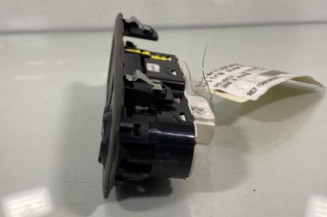 Interrupteur de leve vitre avant gauche PEUGEOT 308 2
