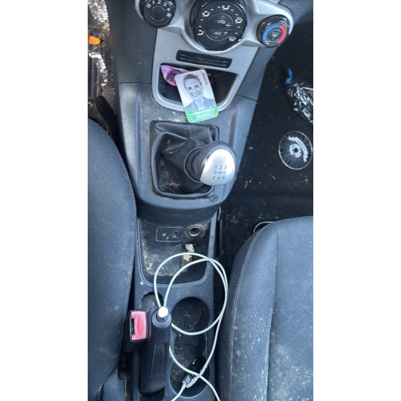 Renfort pare choc avant (traverse) FORD FIESTA 6 Photo n°15
