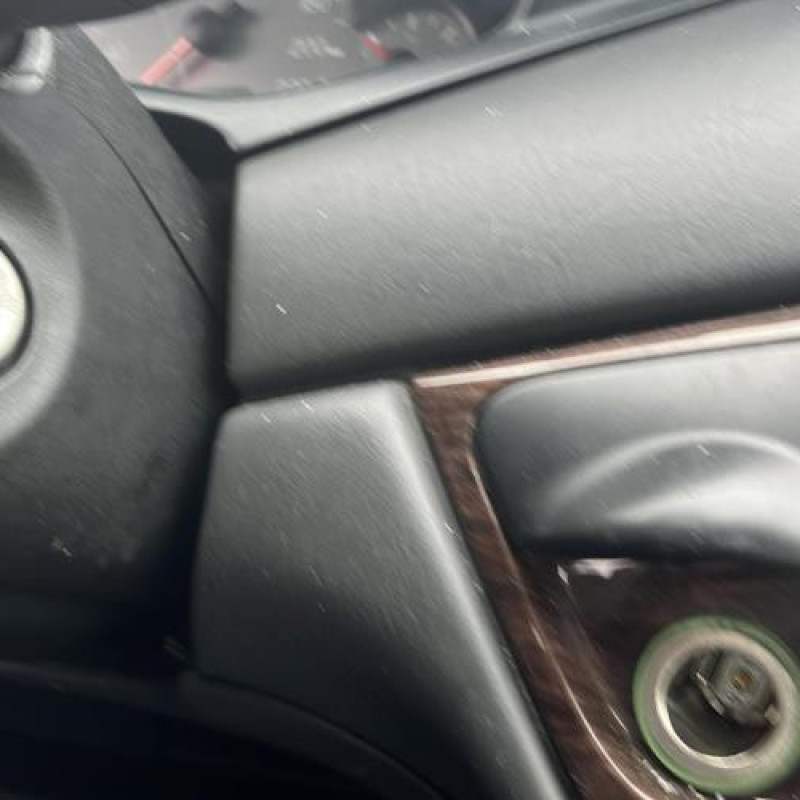 Porte avant droit FORD FOCUS 1 Photo n°14