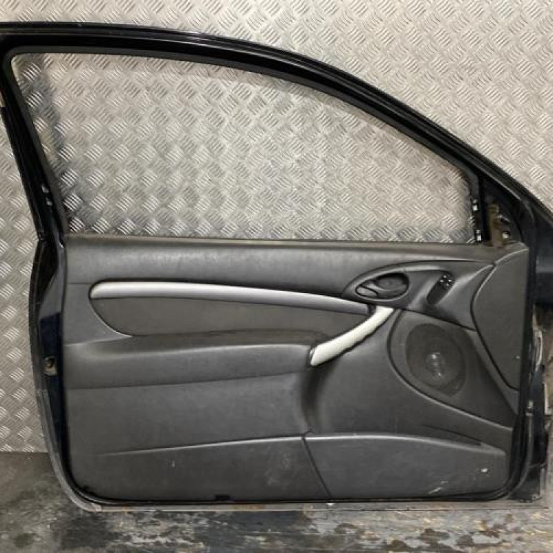 Porte avant gauche FORD FOCUS 1 Photo n°6
