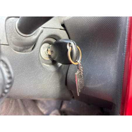 Calculateur moteur DACIA SANDERO 1