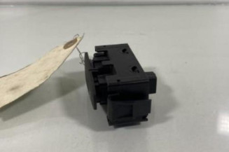 Bouton de warning DACIA SANDERO 2