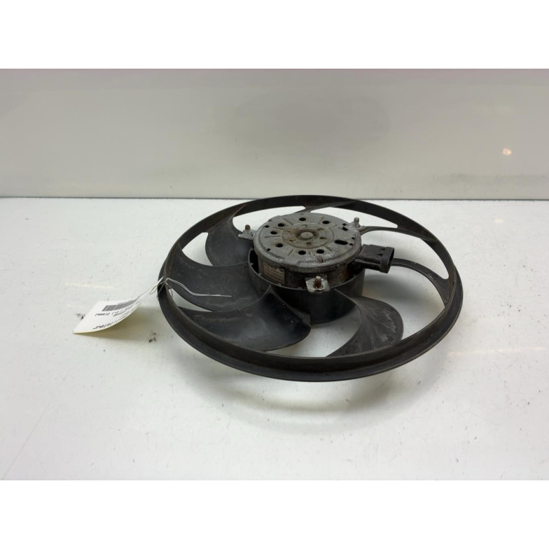 Moto ventilateur radiateur MERCEDES VIANO 639 Photo n°7