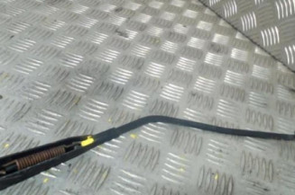 Bras essuie glace arriere SUZUKI WAGON-R
