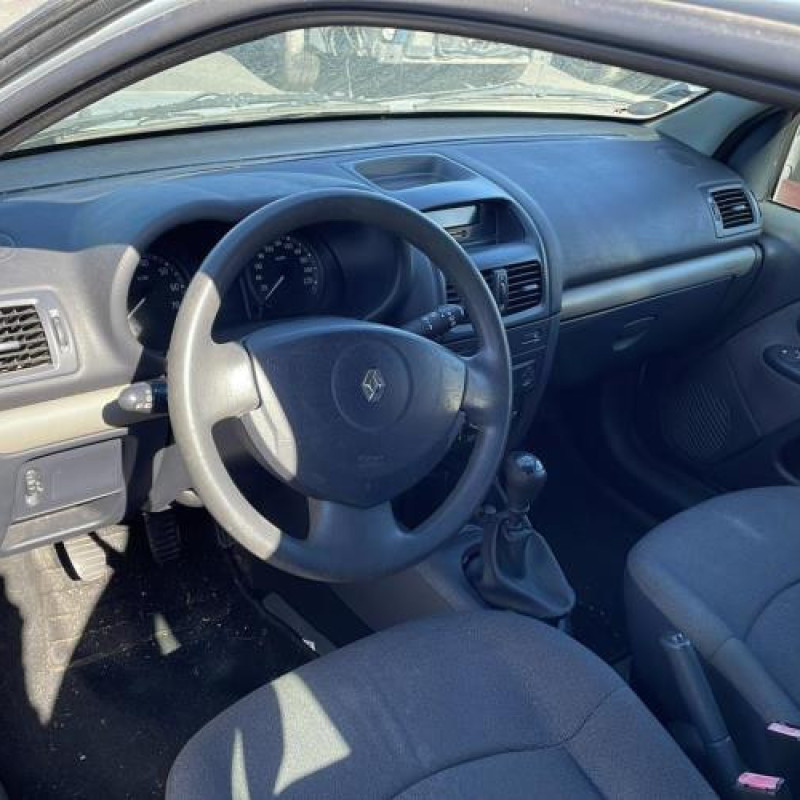 Serrure avant droit RENAULT CLIO 2 Photo n°13
