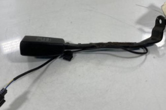 Attache ceinture avant droit VOLKSWAGEN GOLF PLUS