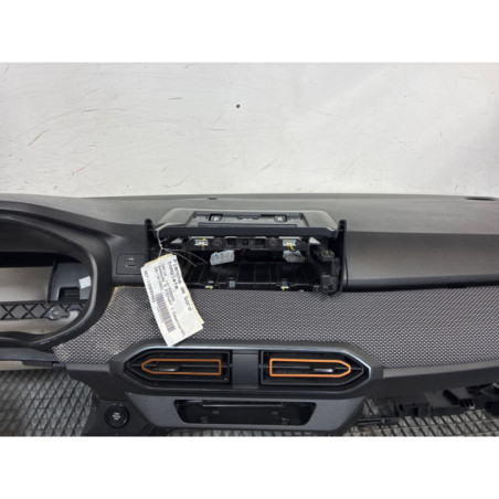 Planche de bord complete DACIA SANDERO 3 STEPWAY