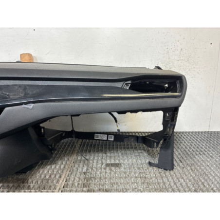 Planche de bord complete FORD FOCUS 4 Photo n°1