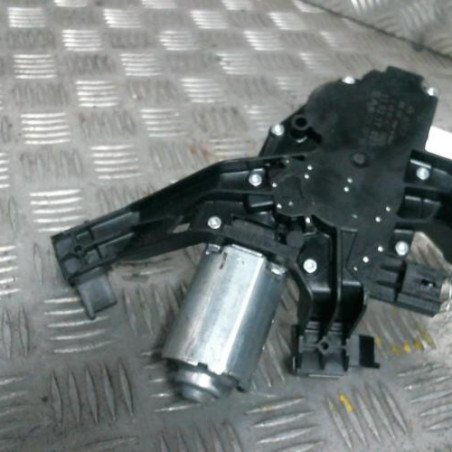 Moteur essuie glace arriere PEUGEOT 207