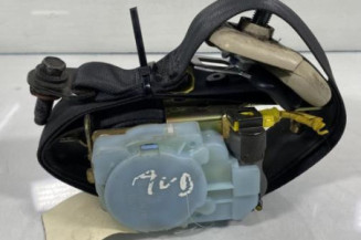 Pretensionneur de ceinture avant droit HYUNDAI GETZ