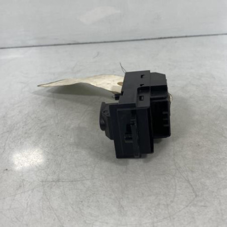 Interrupteur de leve vitre avant droit HONDA CIVIC 8