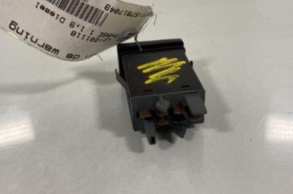 Bouton de warning AUDI A4 1