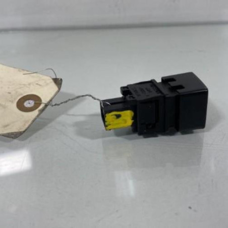 Bouton de warning NISSAN MICRA 4