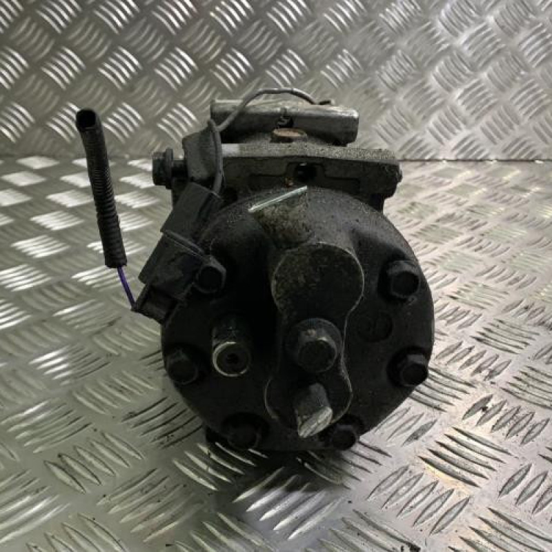 Compresseur clim VOLVO V 40 1 Photo n°3