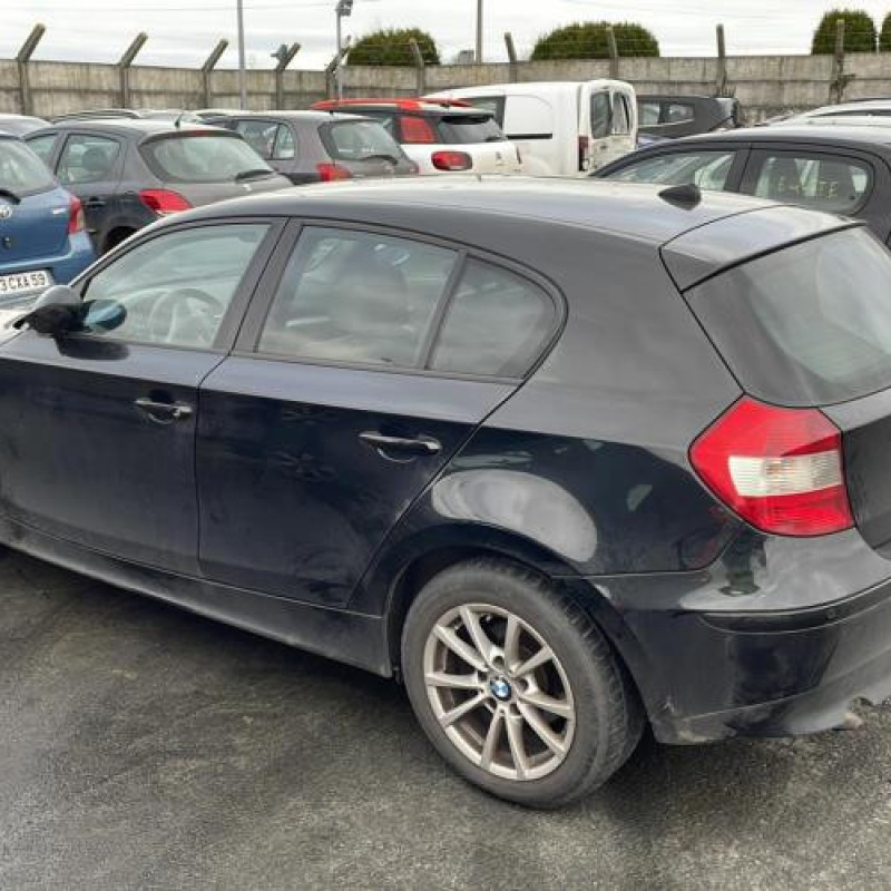 Porte avant droit BMW SERIE 1 E87 Photo n°9