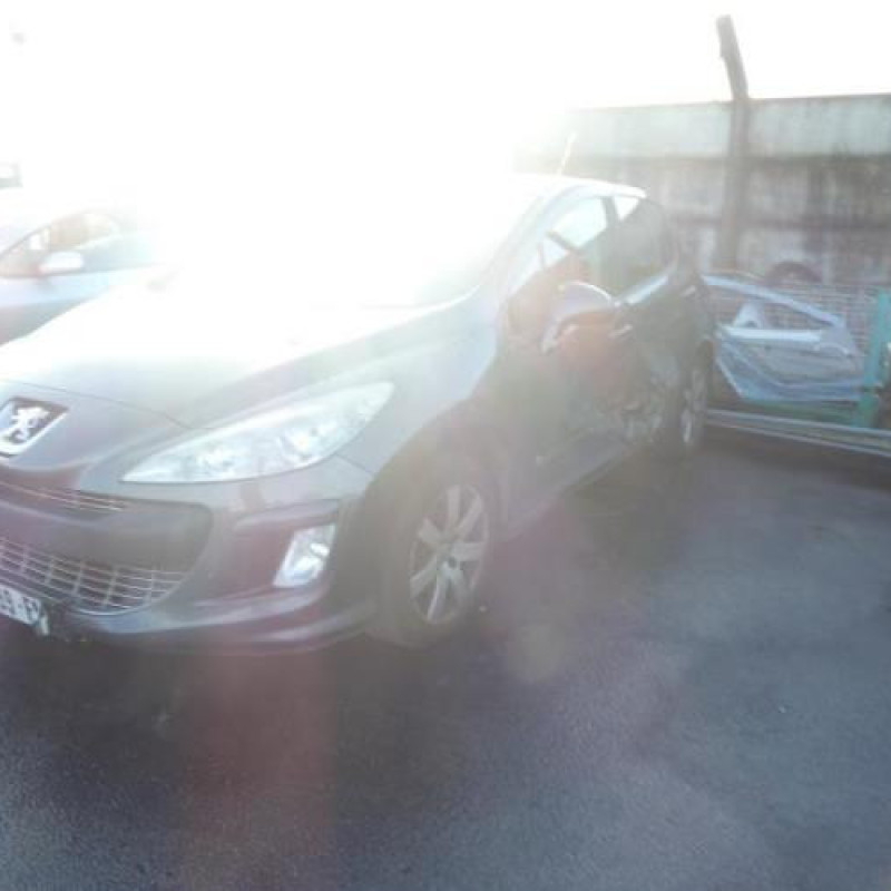 Attache ceinture avant droit PEUGEOT 308 1 Photo n°4