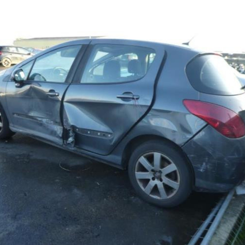 Attache ceinture avant droit PEUGEOT 308 1 Photo n°8