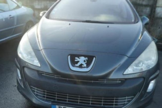 Attache ceinture avant droit PEUGEOT 308 1