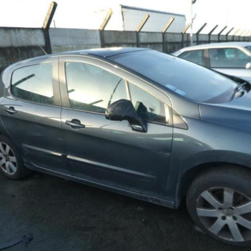 Attache ceinture avant droit PEUGEOT 308 1 Photo n°11