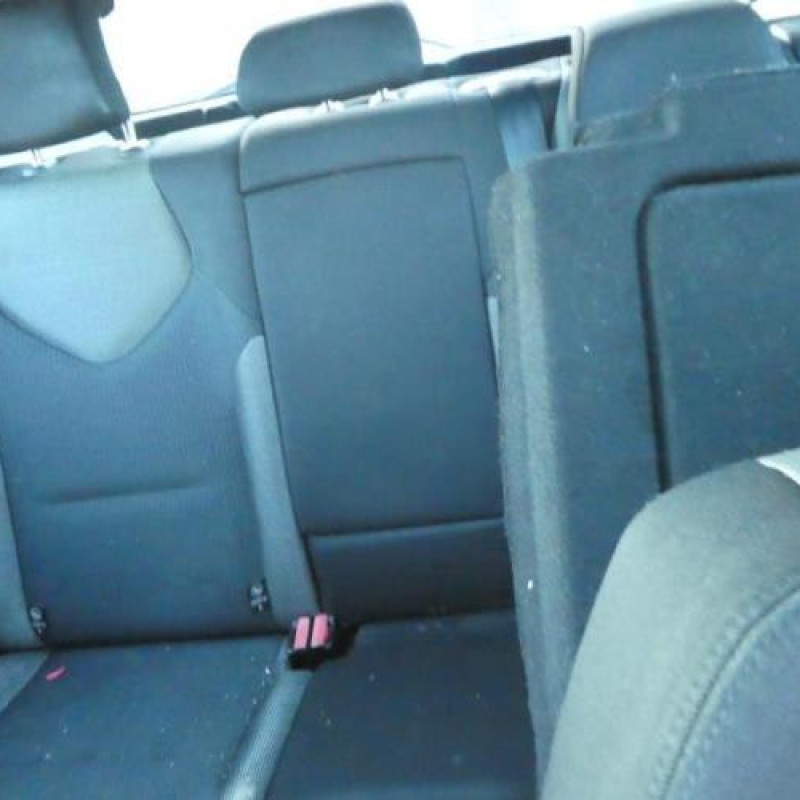 Attache ceinture avant droit PEUGEOT 308 1 Photo n°13
