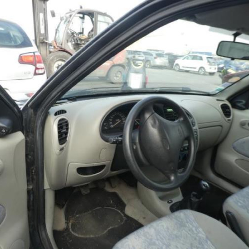 Porte arriere gauche FORD FIESTA 4 Photo n°14